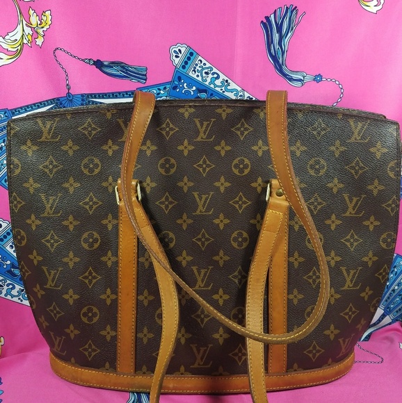 Louis Vuitton Handbags - Authentic Louis Vuitton Monogram Shoulder Bag